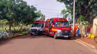 Motociclista morre ao perder controle e bater ve&iacute;culo em poste 