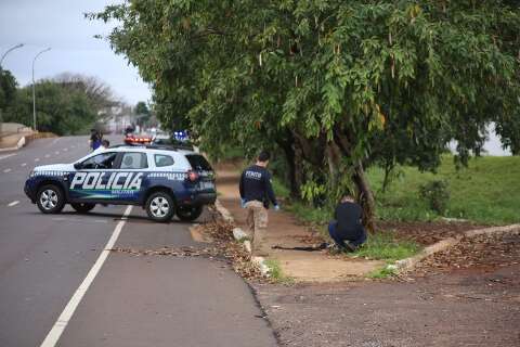 Homem &eacute; esfaqueado nove vezes no pontilh&atilde;o da Salgado Filho