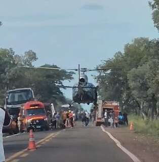 De helic&oacute;ptero, crian&ccedil;a ferida com barra de a&ccedil;o &eacute; socorrida em estado grave