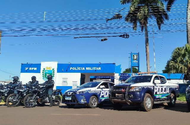 PM vai investigar conduta de policial que deixou arma com amigo em bar