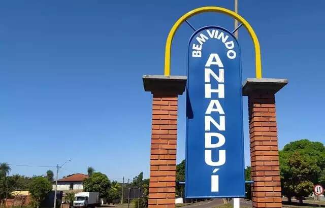 Trabalhador some em rio, colegas culpam sucuri, mas pol&iacute;cia suspeita de crime