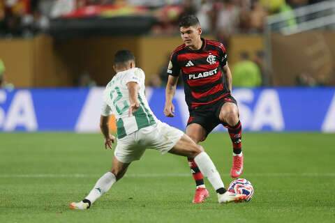 Flamengo estreia no Mundial com vit&oacute;ria por 2 a 0 sobre o Esp&eacute;rance