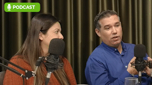 De empr&eacute;stimo da sogra a rede de lojas, casal venceu com sof&aacute; e parceria