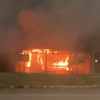 Estabelecimento pega fogo pr&oacute;ximo ao Aeroporto da Capital