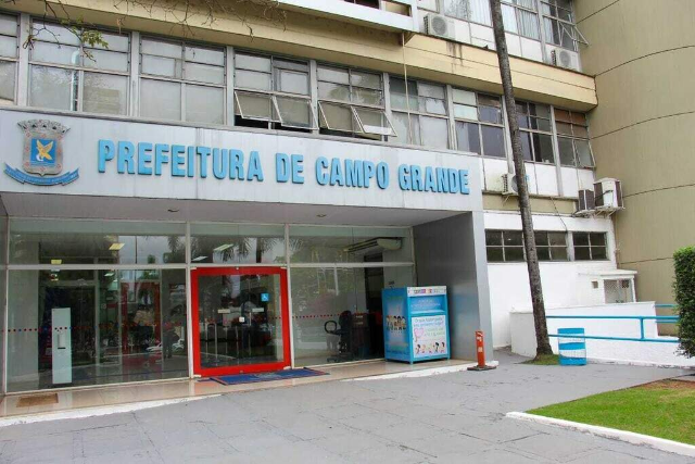 Com ponto facultativo na sexta, servidores ter&atilde;o 4 dias de folga