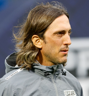 S&atilde;o Paulo anuncia sa&iacute;da do t&eacute;cnico argentino Luis Zubeld&iacute;a