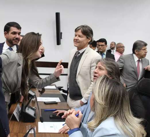 Ap&oacute;s fracasso com Podemos, tucanos retomam articula&ccedil;&atilde;o de l&iacute;deres