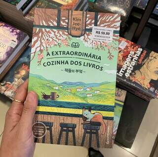 Com café e animais, literatura de conforto mostra dor sem drama Com café e animais, literatura de conforto mostra dor sem drama