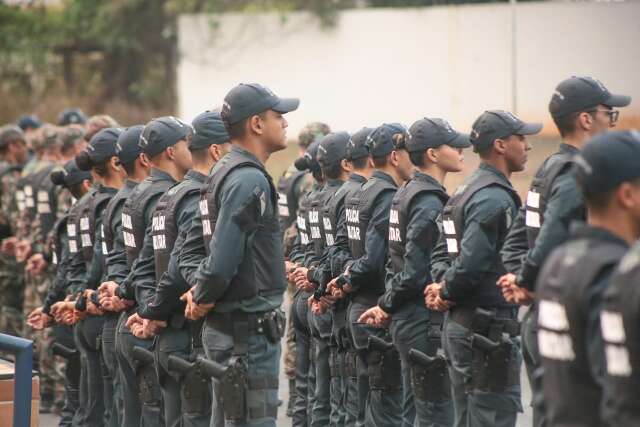 Alegando sobrecarga, categoria cobra forma&ccedil;&atilde;o de oficiais da PM e dos bombeiros