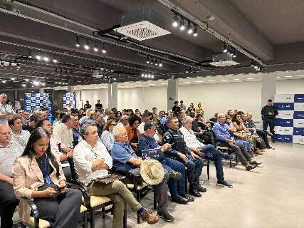 Comerciantes exigem seguran&ccedil;a e solu&ccedil;&otilde;es para o abandono do Centro