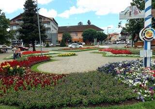 Serra Gaúcha, um destino muito além de Gramado e Canela Serra Gaúcha, um destino muito além de Gramado e Canela