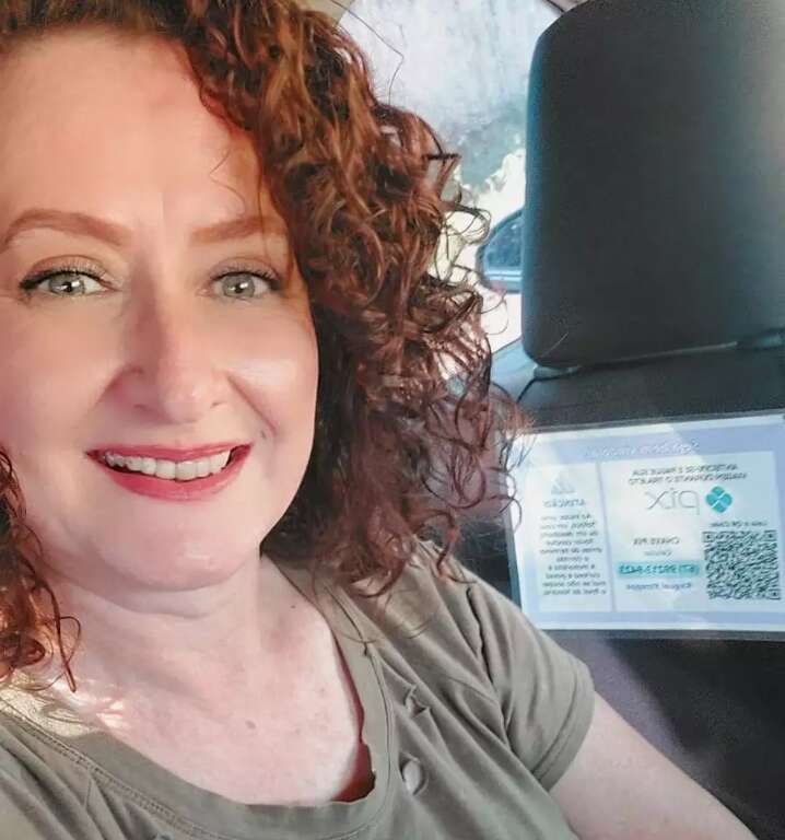 Motorista que não dispensa fofoca diz que 90% envolve traição