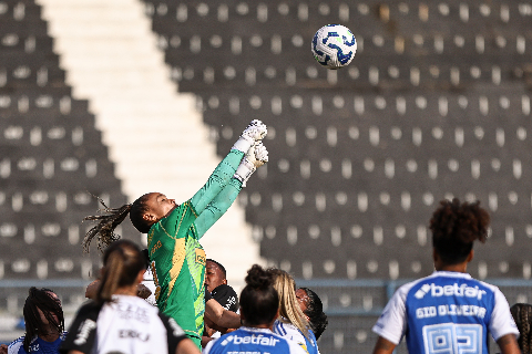 Cruzeiro lidera, Sport cai e Gre-Nal &eacute; eliminado do mata-mata no Feminino