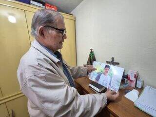 Após perder filho para o suicídio, pai luta para sobreviver no silêncio