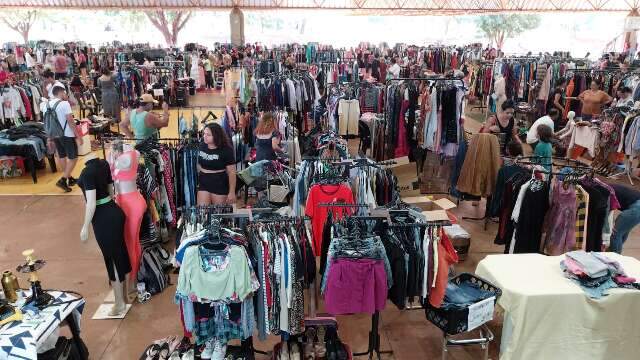 S&aacute;bado tem evento com mais de 100 brech&oacute;s e pe&ccedil;as a partir de R$ 2