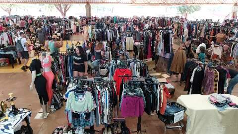 S&aacute;bado tem evento com mais de 100 brech&oacute;s e pe&ccedil;as a partir de R$ 2