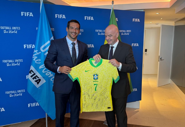 CBF oficializa candidatura do Brasil para sediar o Mundial de Clubes