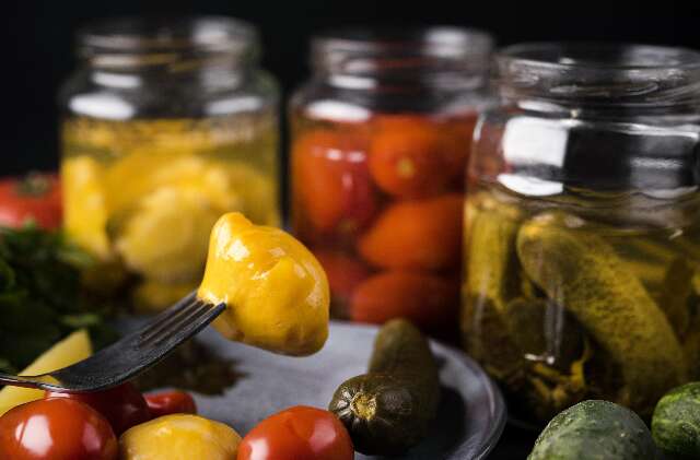 Voc&ecirc; sabe como fazer alimentos em conserva com ingredientes naturais?