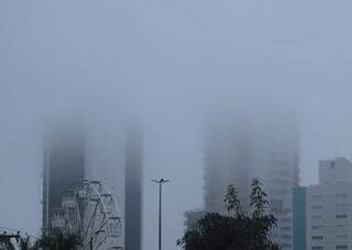 S&aacute;bado come&ccedil;a com nevoeiro na Capital e temperatura de 15&deg;C