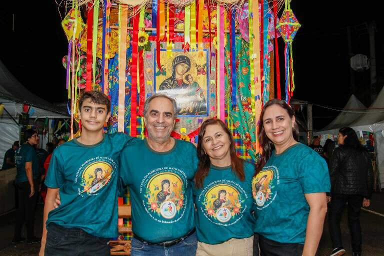 Casal festeiro viu quermesse virar evento para 70 mil pessoas