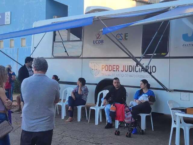 Saiba em quais bairros o &ocirc;nibus da Justi&ccedil;a Itinerante estar&aacute; at&eacute; o fim do m&ecirc;s
