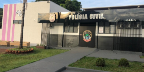 Mulher &eacute; morta a facadas dentro de casa ap&oacute;s discuss&atilde;o com companheiro