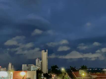 Frente fria derruba temperaturas em MS e traz risco de geada no sul