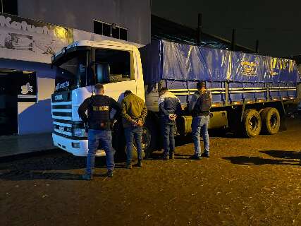 Senad apreende carga milion&aacute;ria de drogas em rota protegida por policiais