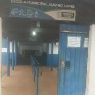 Escola Municipal é alvo de vandalismo e tem aulas suspensas nesta manhã 