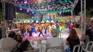 A simbologia do ‘banho’ de São João nas águas (milagrosas) do Rio Paraguai A simbologia do ‘banho’ de São João nas águas (milagrosas) do Rio Paraguai