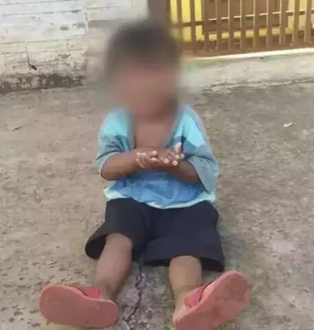 Juiz admite frieza, mas d&aacute; pena branda a casal por morte de crian&ccedil;a de 2 anos