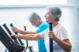 Os 13 melhores exerc&iacute;cios para idosos com seguran&ccedil;a