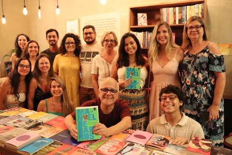 Clube de Leitura convida para manh&atilde; de poesia com obra de Bruna Beber