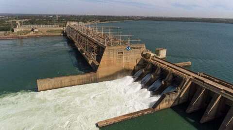Munic&iacute;pios temem perder repasses e alertam poss&iacute;vel aumento na conta de energia