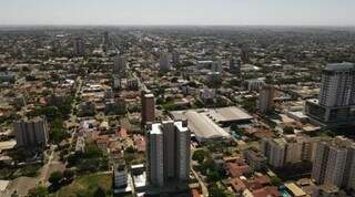 Trovão pode ter sido a causa de “tremor” em Dourados Trovão pode ter sido a causa de “tremor” em Dourados