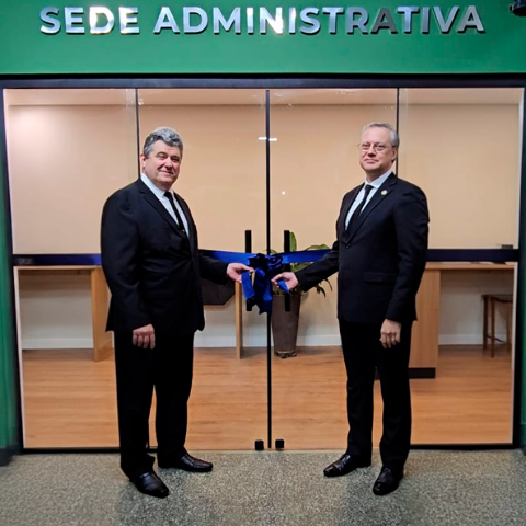 Mudan&ccedil;a para unidade escolar aproxima gest&atilde;o do dia a dia da educa&ccedil;&atilde;o