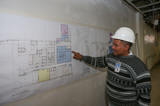 Po&ccedil;o sem fundo de dinheiro, Santa Casa &eacute; mundo &agrave; parte: engrenagem n&atilde;o para