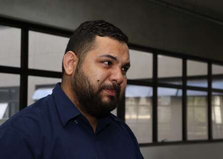 Marido do pai de Sophia &eacute; ouvido pela primeira vez sobre caso de maus tratos
