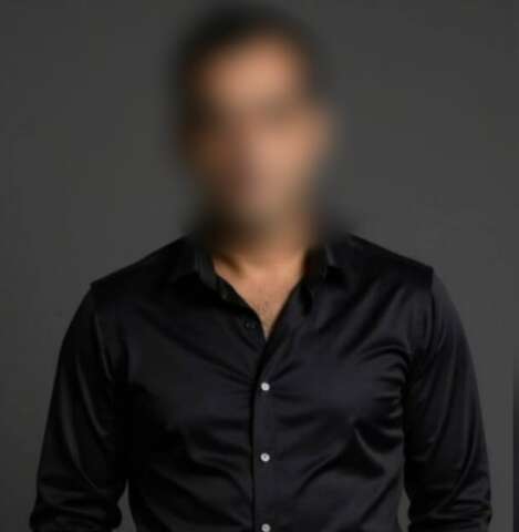 Professor de dan&ccedil;a que matou o pai esfaqueado &eacute; preso 