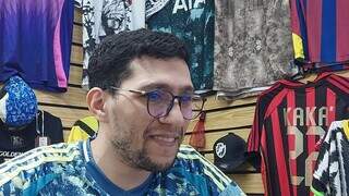 Torcedores v&atilde;o &agrave;s compras e se preparam para Palmeiras x Botafogo