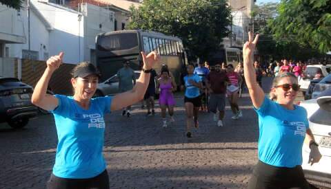 M&ocirc;nica Riedel participa do &ldquo;trein&atilde;o&rdquo; de Corumb&aacute; com recorde de participantes