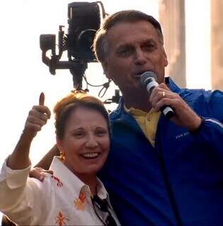 Em São Paulo, políticos de MS participam de ato com Bolsonaro por anistia Em São Paulo, políticos de MS participam de ato com Bolsonaro por anistia