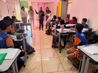 Horta escolar vira ferramenta de educação ambiental em Água Clara Horta escolar vira ferramenta de educação ambiental em Água Clara