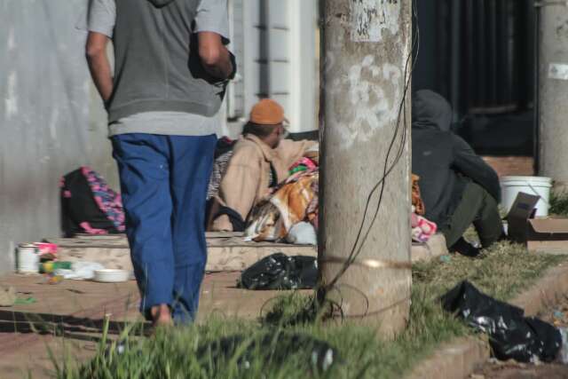 &quot;N&atilde;o tem como abordar a mesma pessoa 5x ao dia&quot;, diz PM sobre moradores de rua