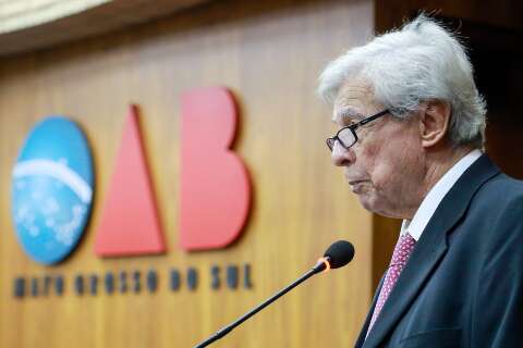Ex-presidente da OAB morre aos 87 anos; corpo ser&aacute; cremado hoje 