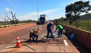 Burocracia no Dnit trava reforma definitiva de ponte esburacada 
