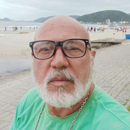 Corpo de advogado brasileiro é levado para o PR e polícia procura BMW
