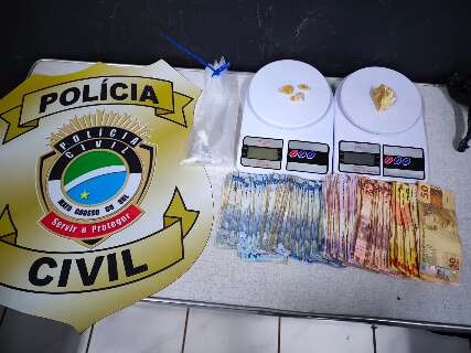 Pol&iacute;cia cumpre mandados contra membros do PCC ap&oacute;s assalto a idosa 