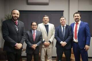 Em meio a incertezas, vereadores do PSDB defendem uni&atilde;o para 2026