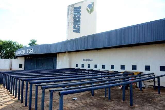 Justi&ccedil;a aguarda posi&ccedil;&atilde;o da Acrissul sobre acessibilidade no Lauc&iacute;dio Coelho